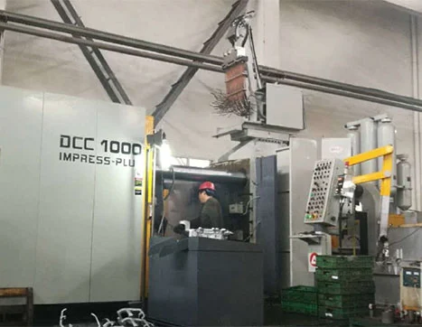 aluminum casting manufacturer-1000 ton die casting machine